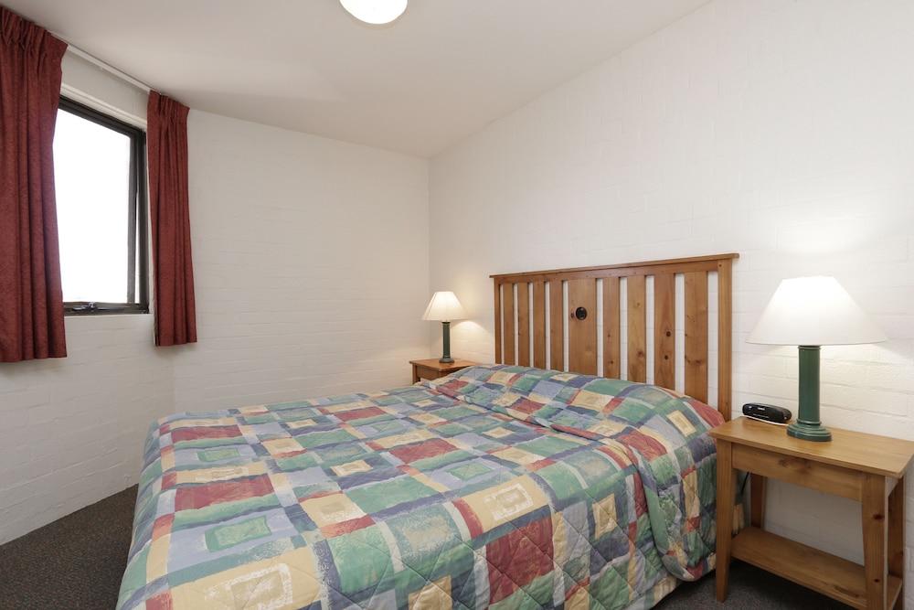Atrium Hotel Mandurah Zewnętrze zdjęcie